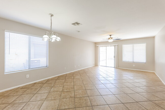 Building Photo - 13273 W Mauna Loa Ln