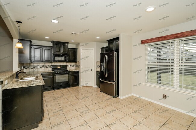 Foto del edificio - 12015 E 110th St N