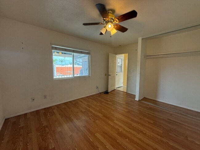 Building Photo - Beautiful Spring Valley home