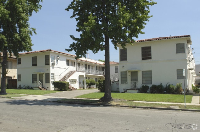 Building Photo - Evans Apartments
