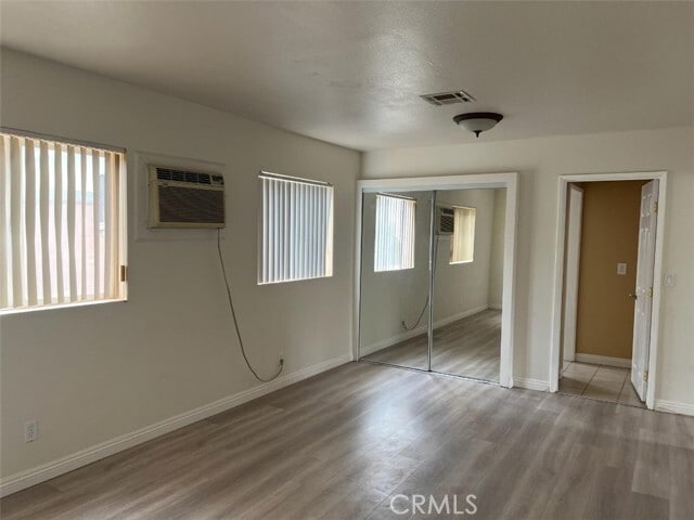 Foto del edificio - 131 E 3rd St