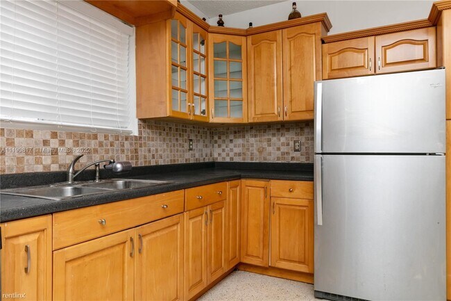 Building Photo - 3 br, 2 bath House - 426 SW 26th Rd
