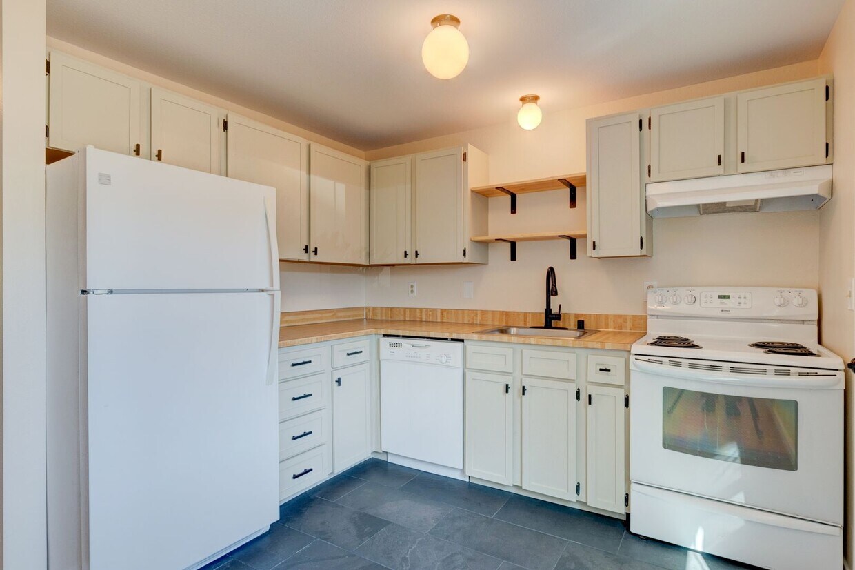 Primary Photo - Two Bedroom Two Story Townhouse In Town