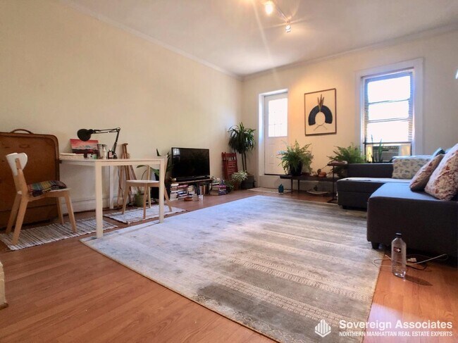 Foto del edificio - 320 W 106th St