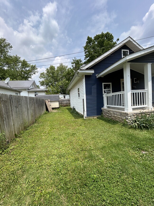 Foto del edificio - 1030 W 17th St