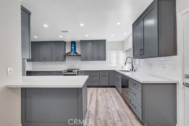 Foto del edificio - 19653 Valdez Dr