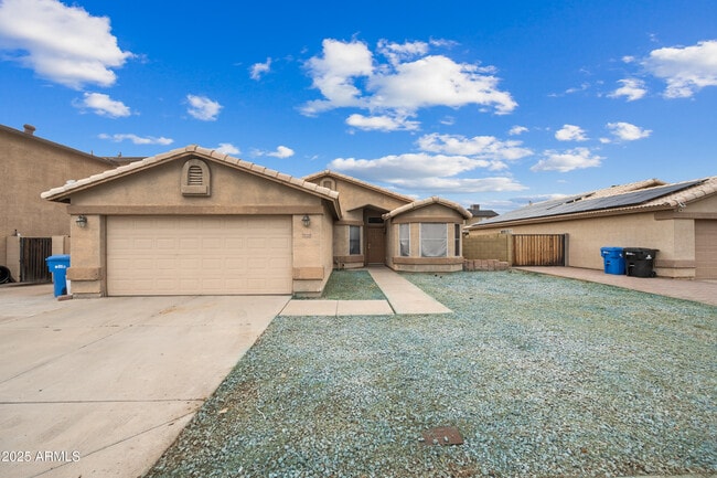 Foto del edificio - 9018 W Cambridge Ave