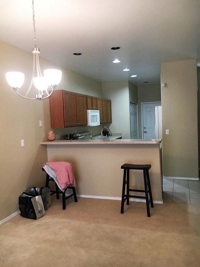 Foto del edificio - 3826 N Forest Park Dr