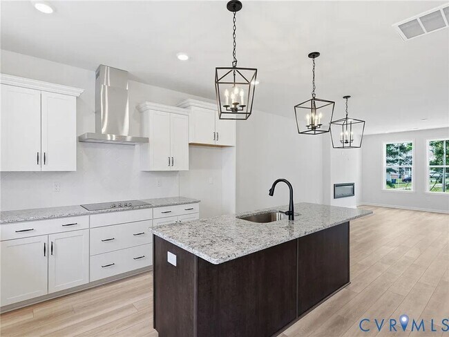 Foto del edificio - 13813 Riverlight Dr