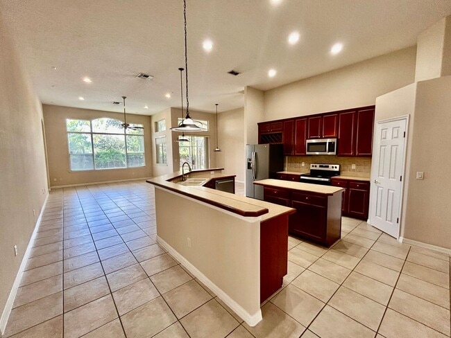Photo - Beautiful 4/3 Home