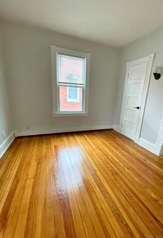 Foto del edificio - 22 Kelley St