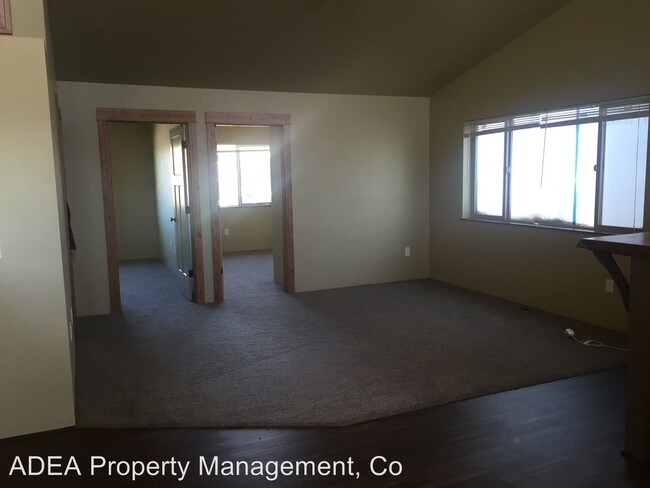 Building Photo - 4412 Deveraux Pl
