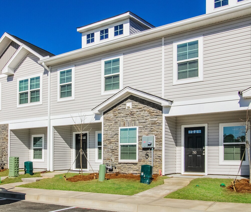 Primary Photo - 712 Wild Duck Lane, Columbia, SC