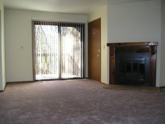 Foto del edificio - 8600 14th St W