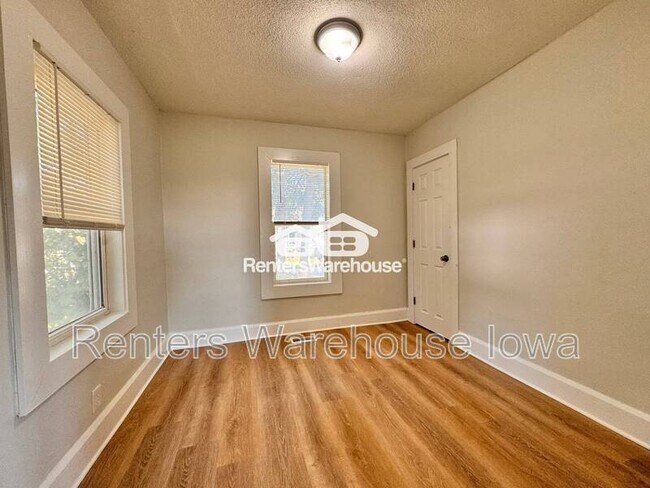 Foto del edificio - 3205 E Court Ave