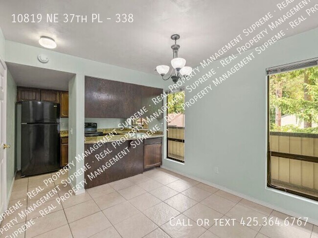 Foto del edificio - 10819 NE 37th Pl