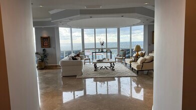 Building Photo - 3100 N Ocean Blvd