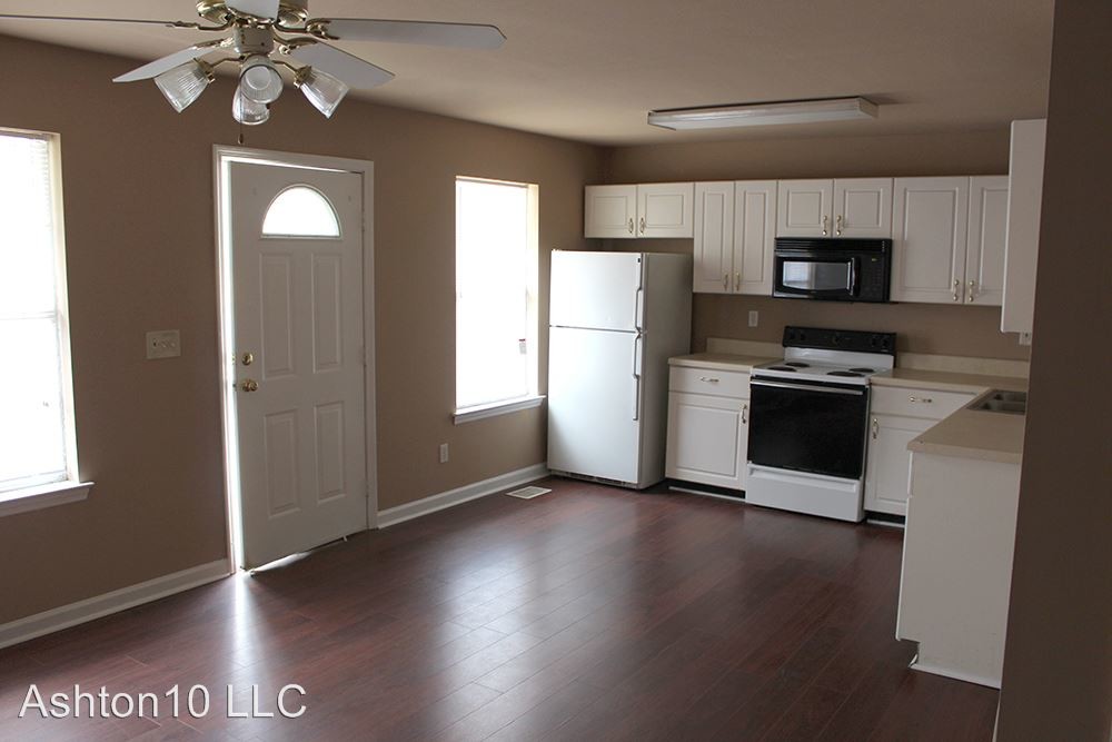 13 Ashton Ln, Fort Oglethorpe, GA 30742 Condo for Rent in Fort