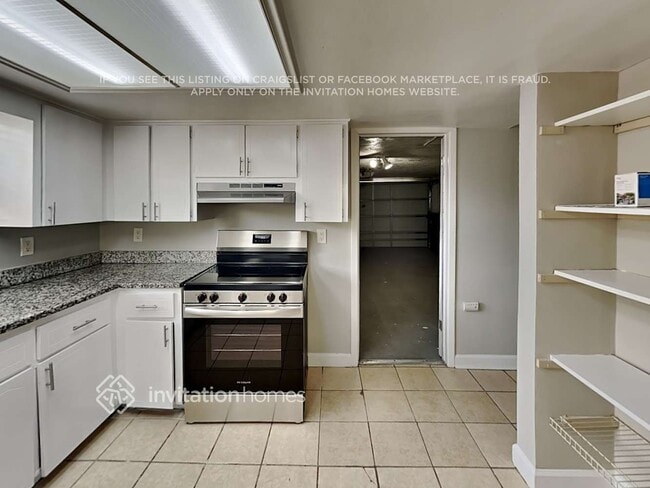 Foto del edificio - 9006 Prosperity Ln