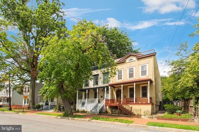 Foto del edificio - 2217 14th St SE