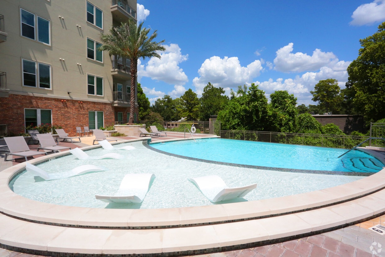 Ascension On The Bayou Apartments Houston Tx Apartments Com