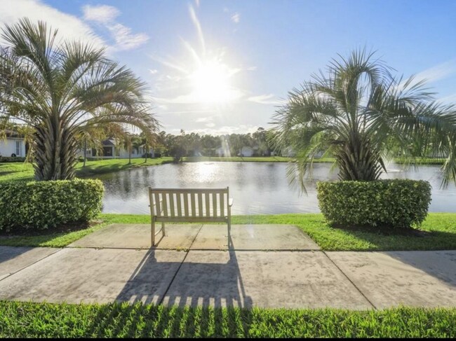 Building Photo - 253 SW Coconut Key Way