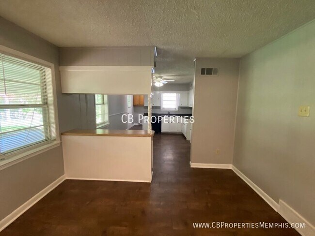 Foto del edificio - 3662 Mozelle St