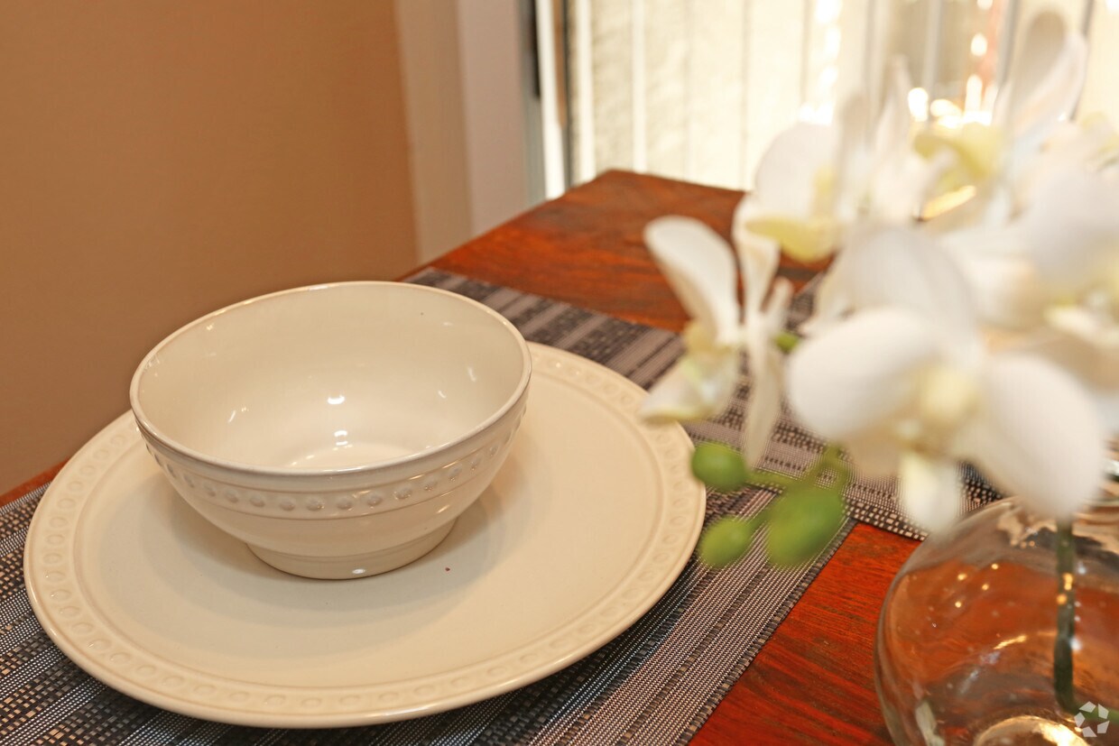 Foto principal - Canyon Ridge Apartments