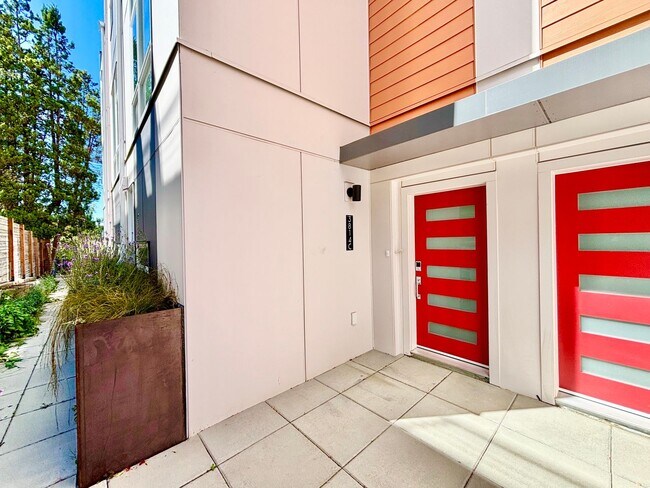 Photo - Stunning New Construction in Queen Anne wi... Townhome