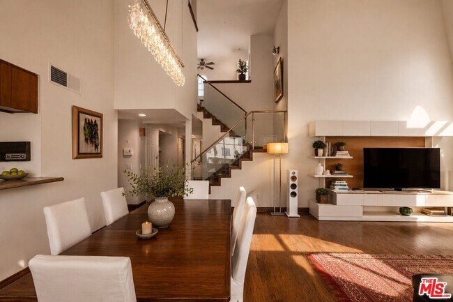 Foto del edificio - 432 S Hamel Rd