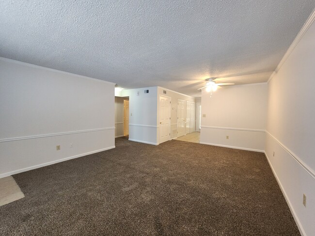 Building Photo - 1515 S Lumpkin St