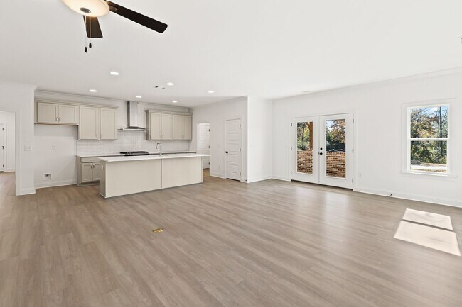 Building Photo - New Construction For Rent on the loop!