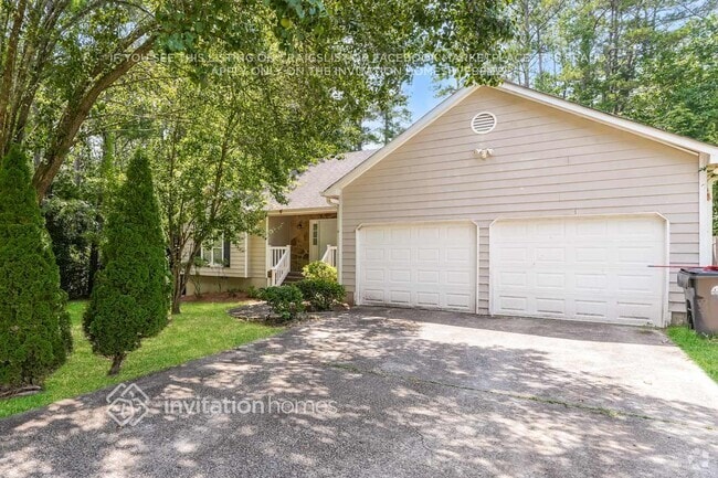 Building Photo - 2705 Candler Ct