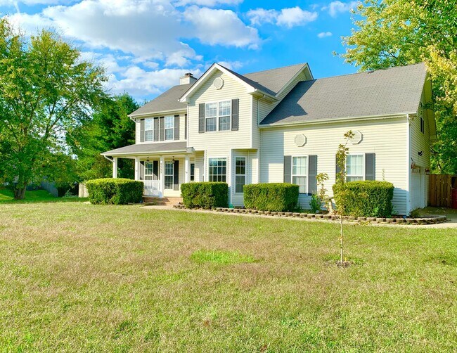 Foto del edificio - 2553 Emerald Ct