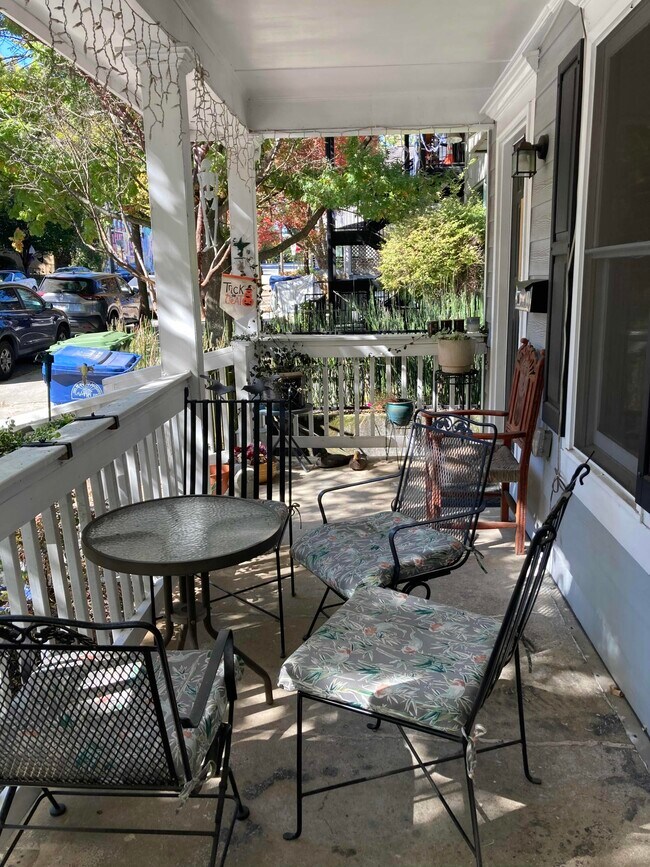 Front Porch (Shared) Units A & B - 618 Irwin Street Northeast