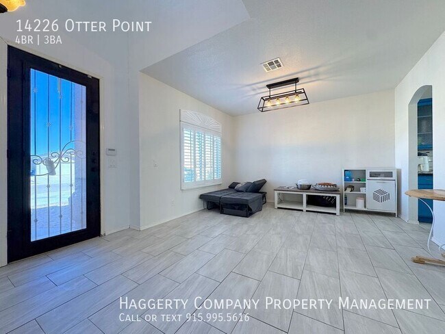 Foto del edificio - 14226 Otter Point Ct