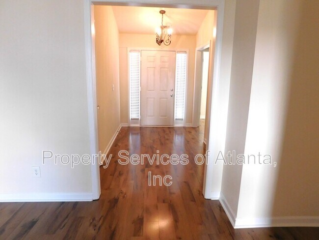 Foto del edificio - 3266 Liberty Commons Dr NW