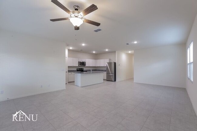 Foto del edificio - 35285 W San Capistrano Ave