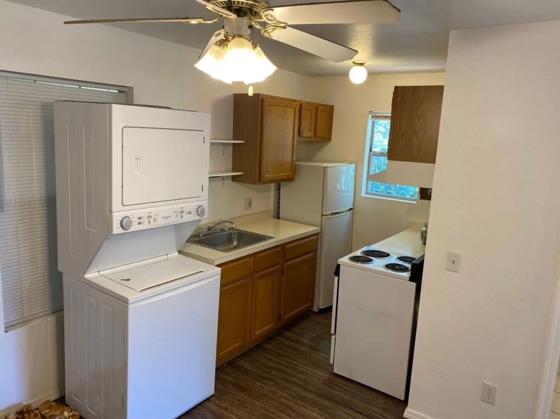Primary Photo - 2nd Floor Unit, 1 Bedroom, 1 Full Bathroom...