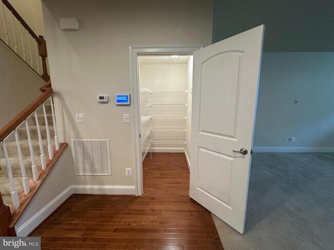 Foto del edificio - 42619 Harlow Meadows Terrace