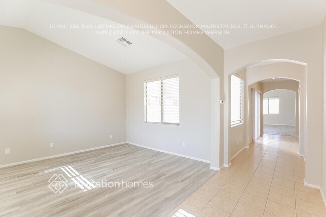 Foto del edificio - 4216 S 104th Ln