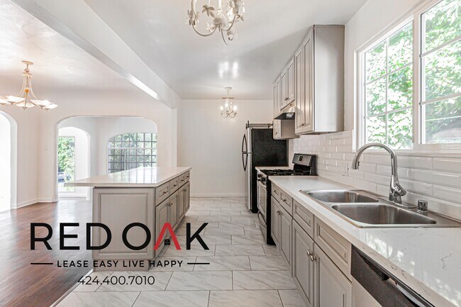 Foto del edificio - 2132 Cove Ave
