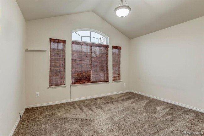 Building Photo - 30424 Berghway Trail