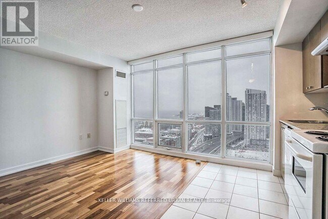 Photo du bâtiment - 11 Brunel Ct