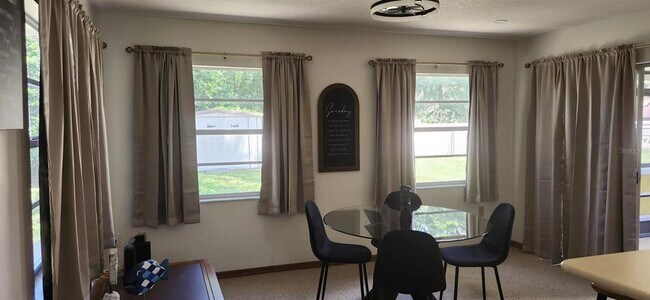 Foto del edificio - 6321 Piedmont Dr