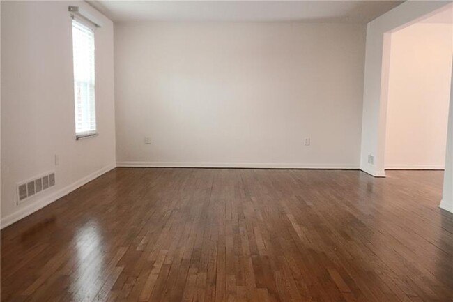 Foto del edificio - 9197 Collington Square