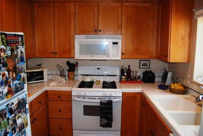 Foto del edificio - 733 Bath St