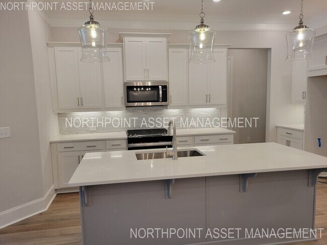 Foto del edificio - Beautiful Townhome for Lease in Kennesaw