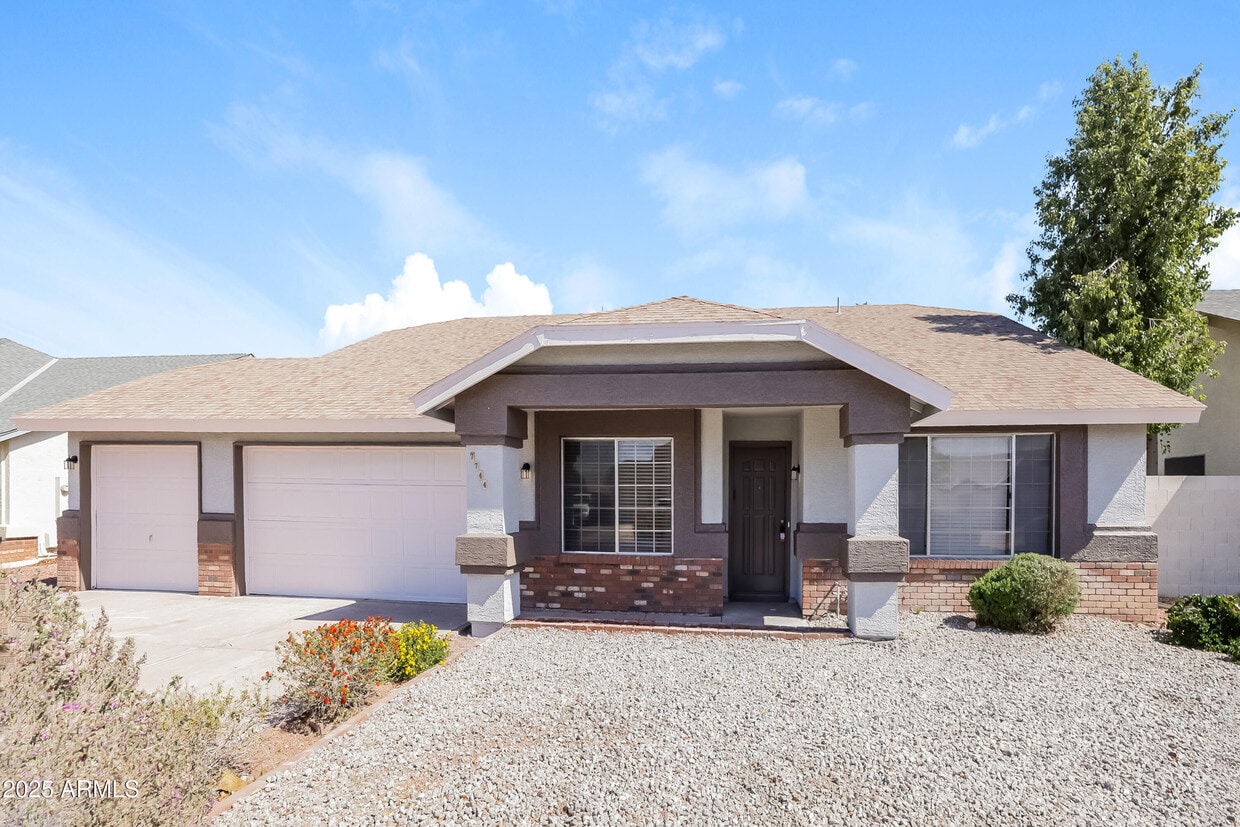 Foto principal - 7744 W Yucca St