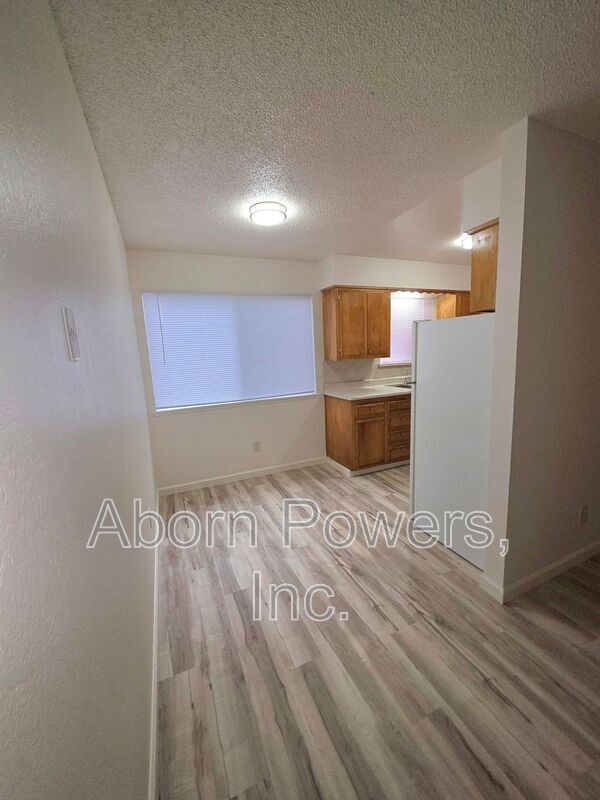 Foto del edificio - 1255-1275 Williams Way